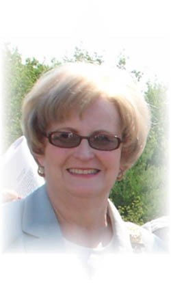 Marion Walters, Regent of the Saratoga Chapter, NSDAR