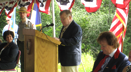 Chapter President Thomas L. Dunne speaks of his ancestor Jotham Bemus who owned this land during the Battles of Saratoga.
